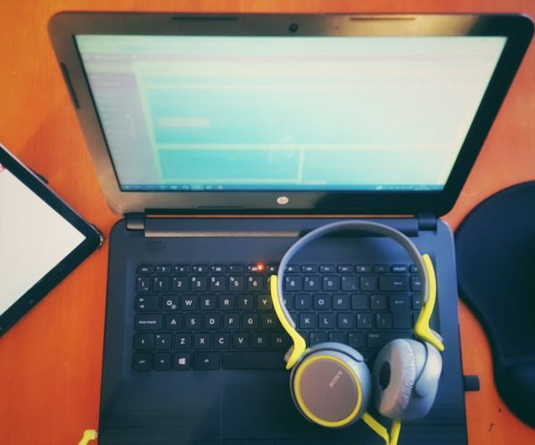 pc-notebook-work-1660564 pc, notebook, work-1660564.jpg